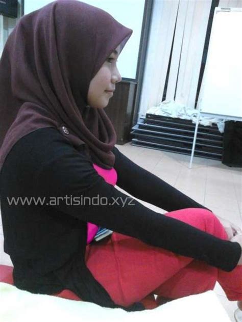Hijab Dipaksa Nyepong Sampai CIM .